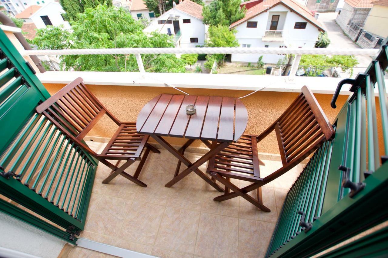 Pansion Hrga Hotell Vodice Eksteriør bilde